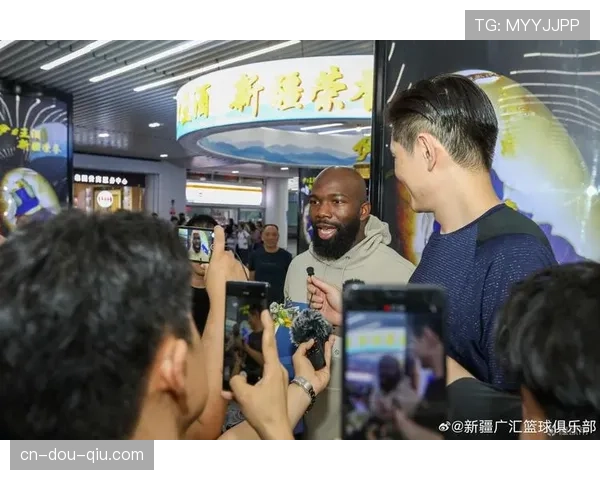 官方消息:新疆广汇外援多米尼克·琼斯因腿部拉伤,预计缺席剩余常规赛 官方消息:新疆广汇外援多米尼克·琼斯因腿部拉伤,预计缺席剩余常规赛